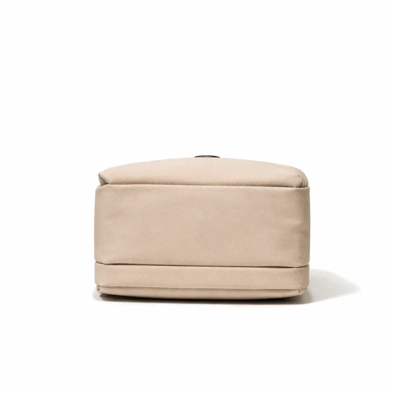 Aqua Stride Summer Crossbody Bag - Image 3