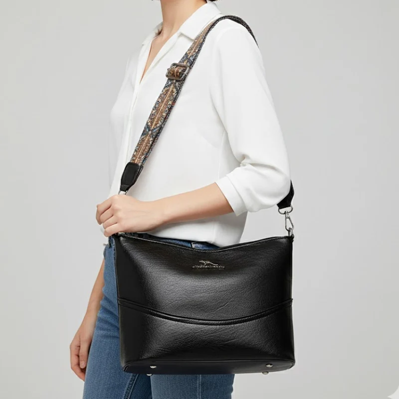 Astrix Aero Drape Shoulder Bag - Image 4