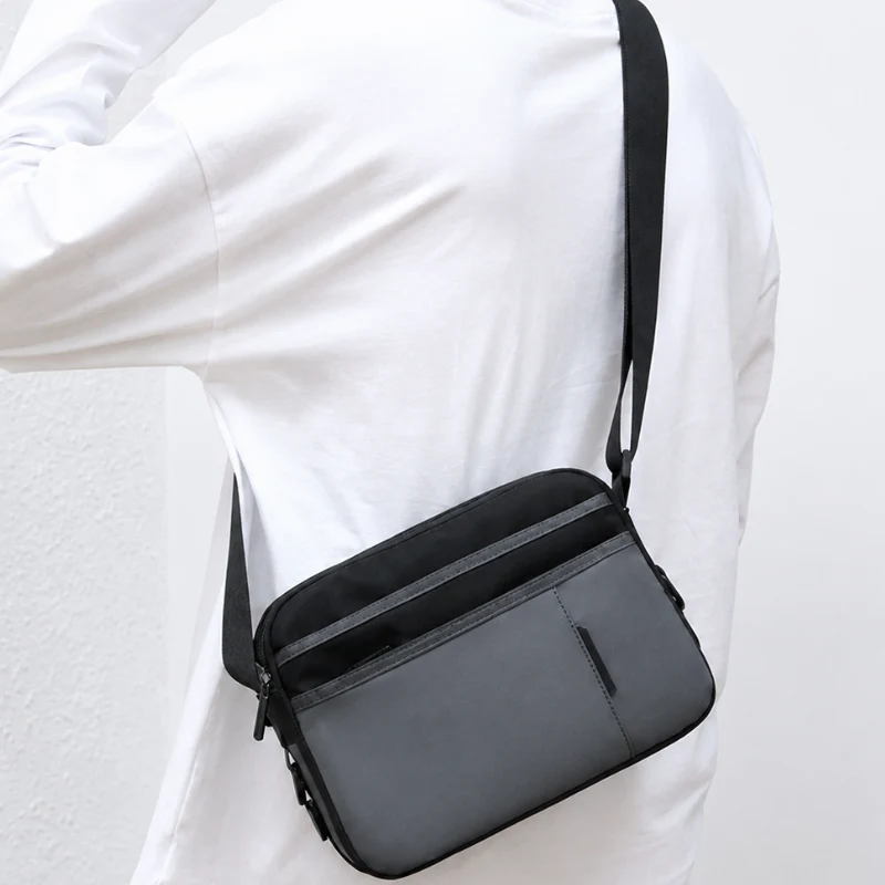 Atlas Lite Crossbody Bag - Image 4