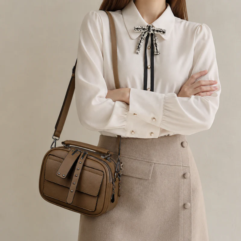 Aurelia Luxe Crossbody Bag - Image 4