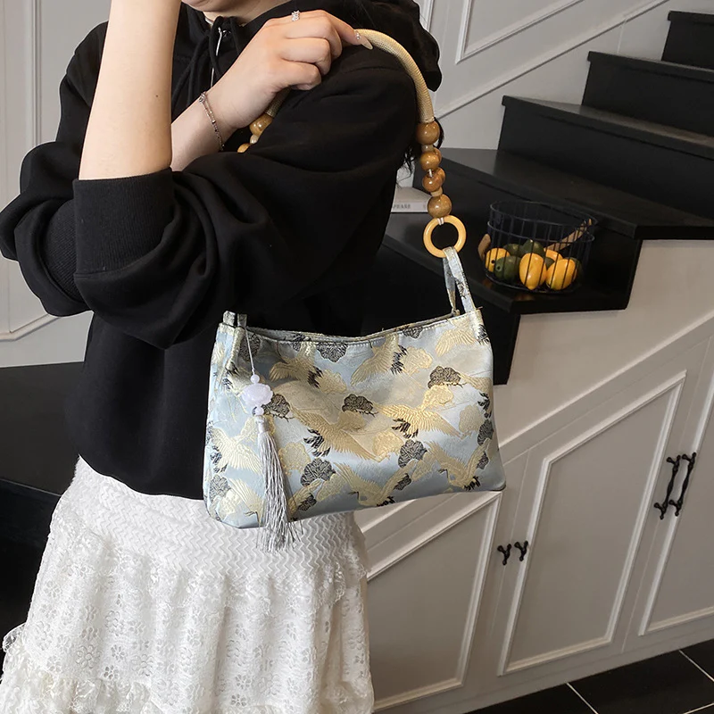 Aurielle Shoulder Bag - Image 4