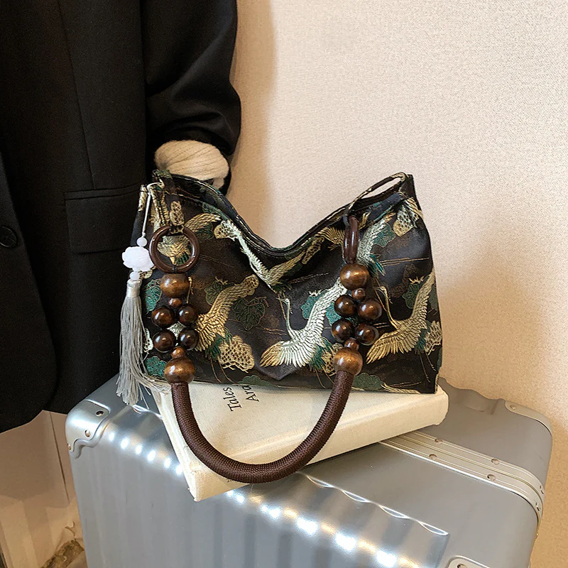 Aurielle Shoulder Bag - Image 6