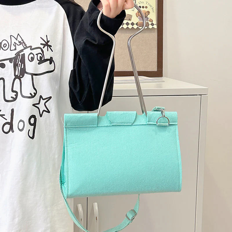 Avery Binder Shoulder Bag - Image 3