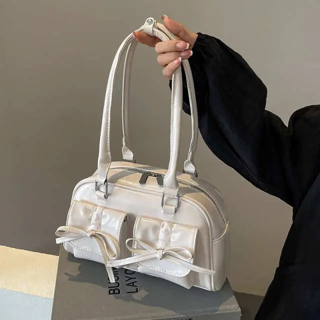 Ballet Style Bow Shoulder Bag - Image 3