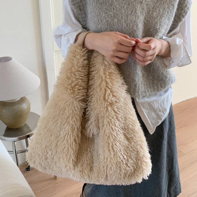 Blush Cloud Tote Bag - Image 4