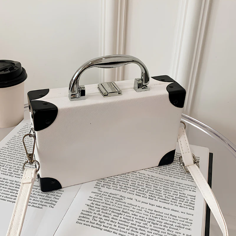Boom Box Retro Handbag - Image 2