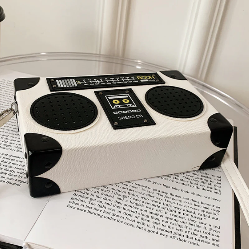 Boom Box Retro Handbag - Image 3