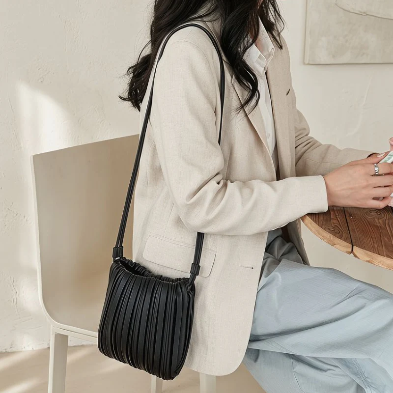 Candy Muse Shoulder Bag - Image 4