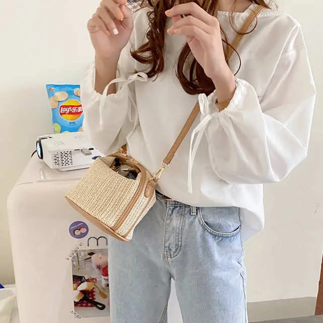 Straw Woven Summer Mini Shoulder Messenger Bag - Image 3