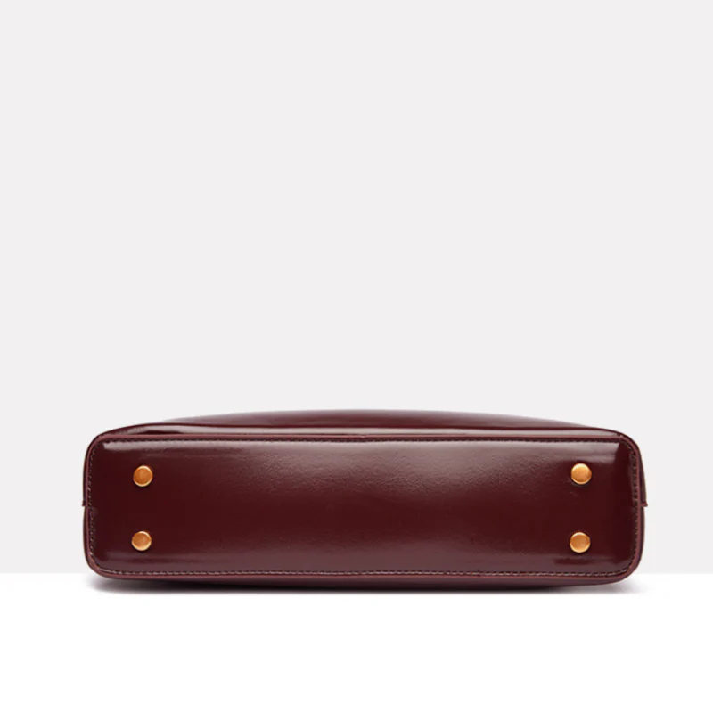 Celeste Patent Crescent Shoulder Bag - Image 3