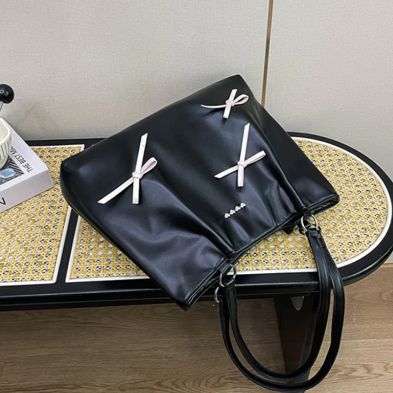 Chic Bow Tote Bag - Image 3