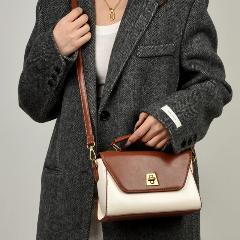 Classic Essence Handbag - Image 4