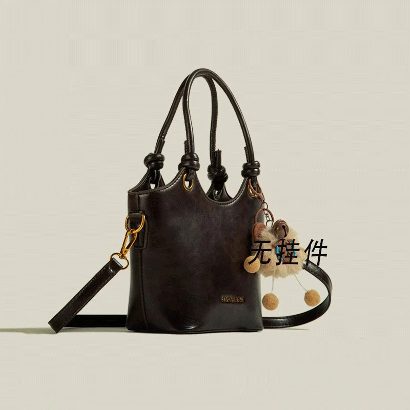 Classic Retro High-End Women’s Handbag - Image 5