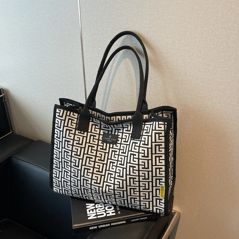 Élanora Tote Bag - Image 7