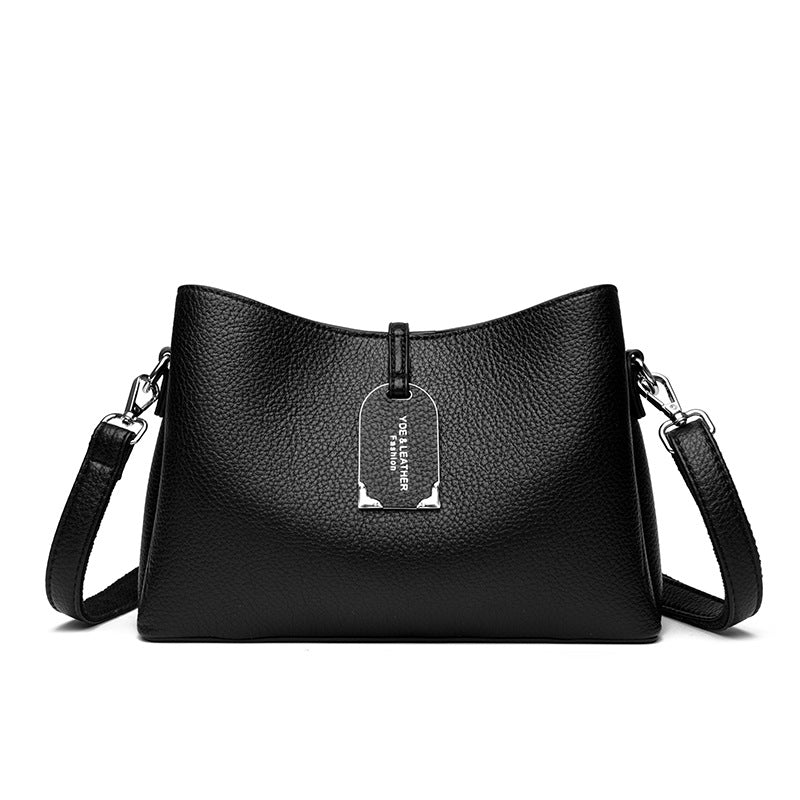 Elara Luxe Shoulder Bag - Image 8