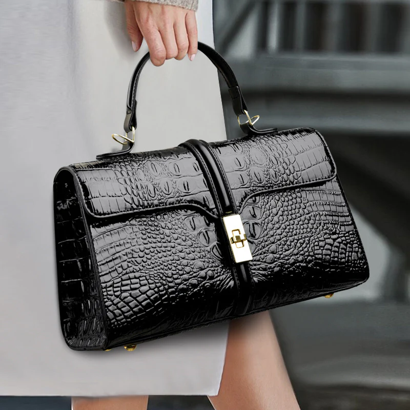 Elegant Crocodile Pattern Luxury Handbag - Image 4