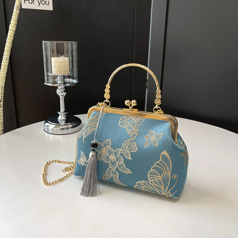 Flutter Grace Butterfly Clutch - Image 5