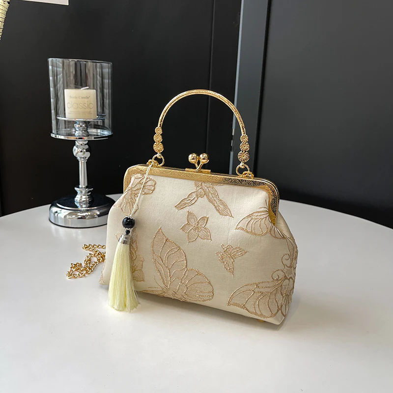 Flutter Grace Butterfly Clutch - Image 6