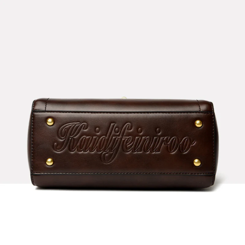 Graceful Aura Handbag - Image 4