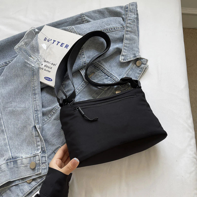 Layer Trend Shoulder Bag - Image 3