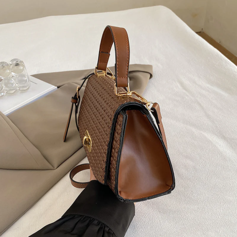 Luneva Handbag - Image 2