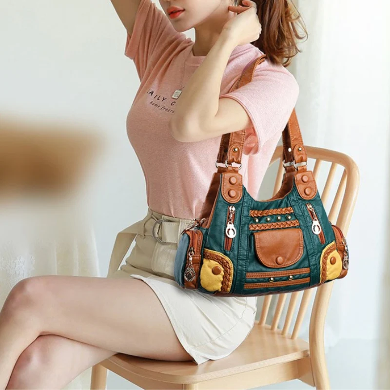Luxe Pebbled Shoulder Bag - Image 4