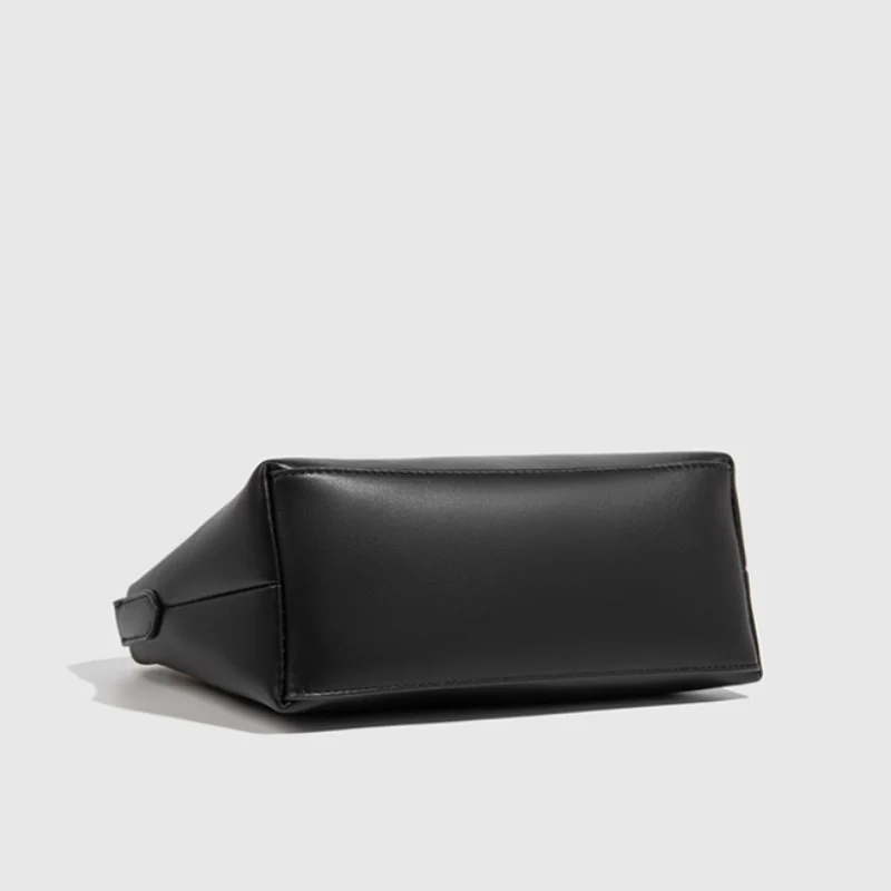 Marvelle Soft Leather Handbag - Image 2