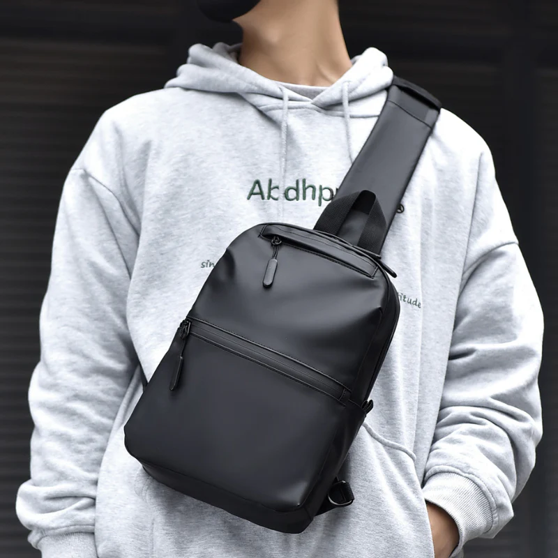 Men's Minimalist Water-Resistant Everyday Crossbody Bag - Image 4