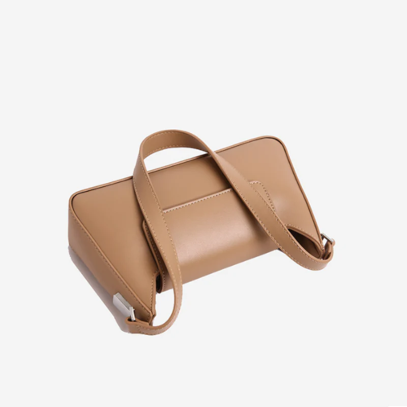 Minimal Luxe Flap Shoulder Bag - Image 3