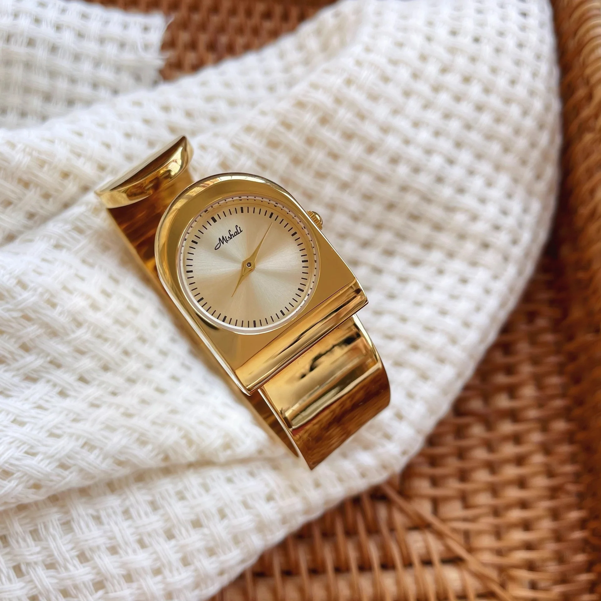 Mishali Luxe Watch - Image 3