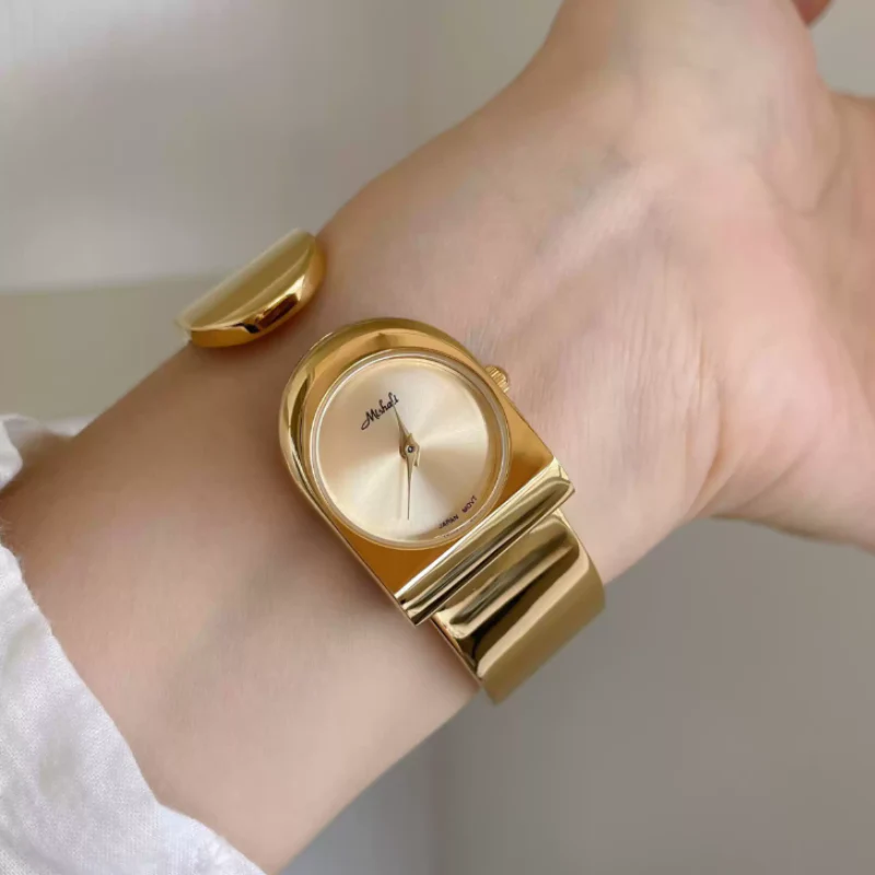 Mishali Luxe Watch - Image 4