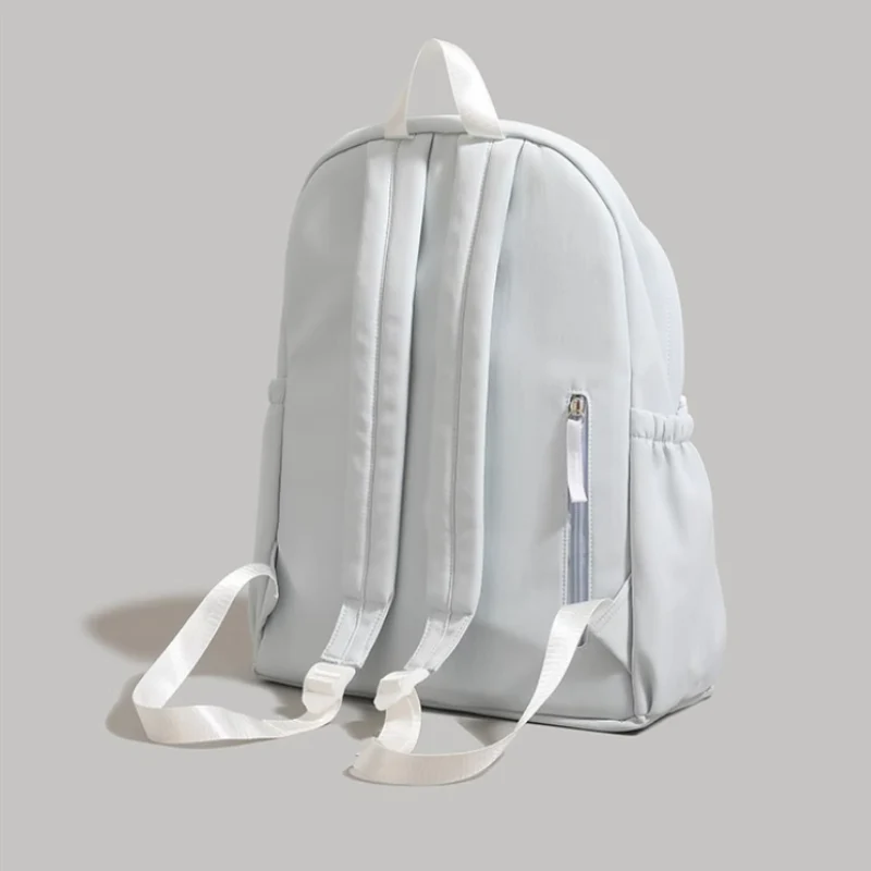 Monvera Minimalist Backpack - Image 2