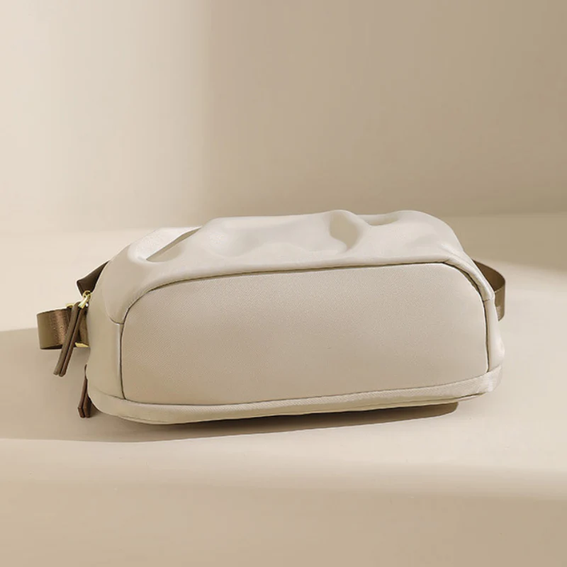 Canvas Fashion Messenger Bag - Image 4