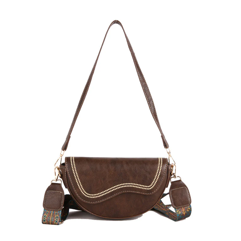 Opulent Artisan Shoulder Bag - Image 5
