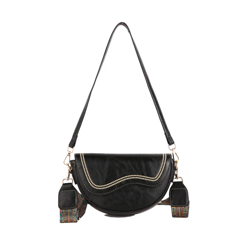 Opulent Artisan Shoulder Bag - Image 8