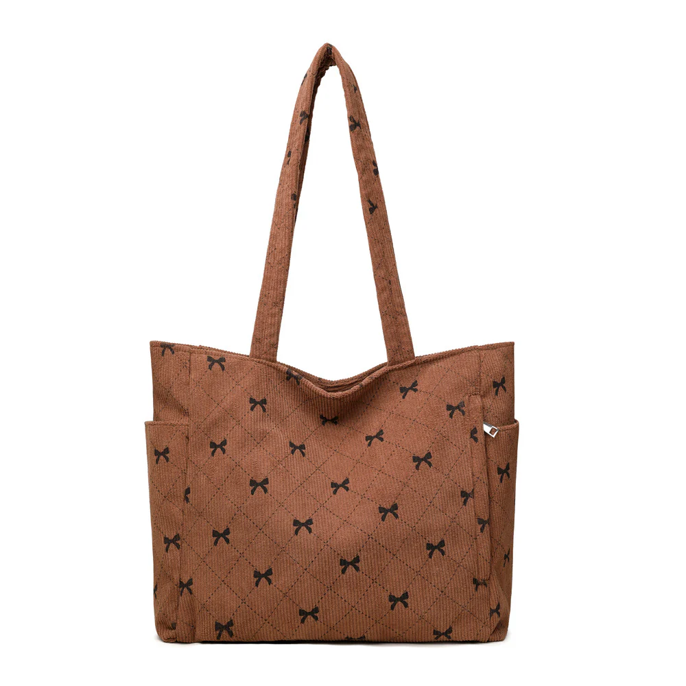 Quilted Bow Pattern Tote Bag - Image 7