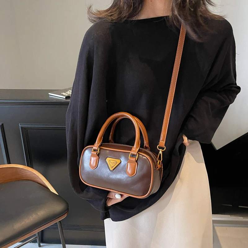 Retro Lane Bowling Style Handbag - Image 6
