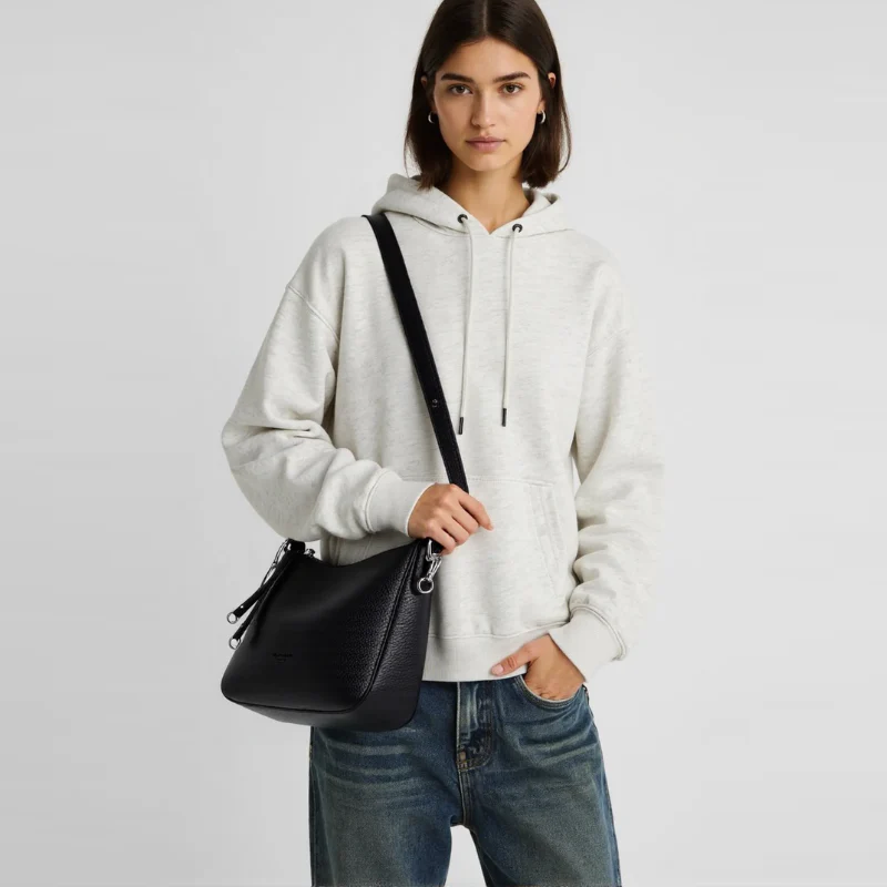Urban Elegance Large Capacity Shoulder Bag - Image 4