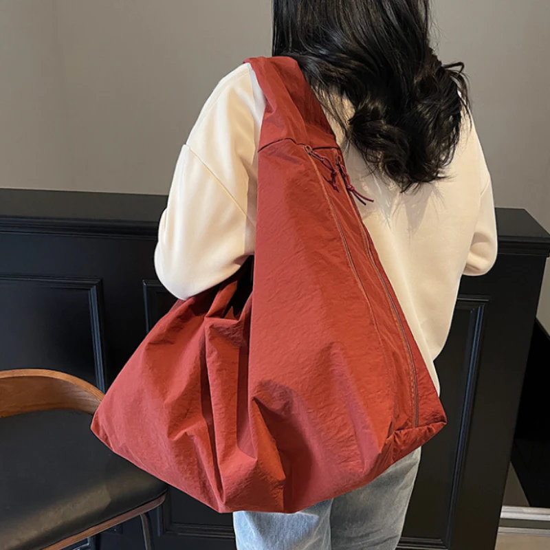 Serena Underarm Tote Bag - Image 4