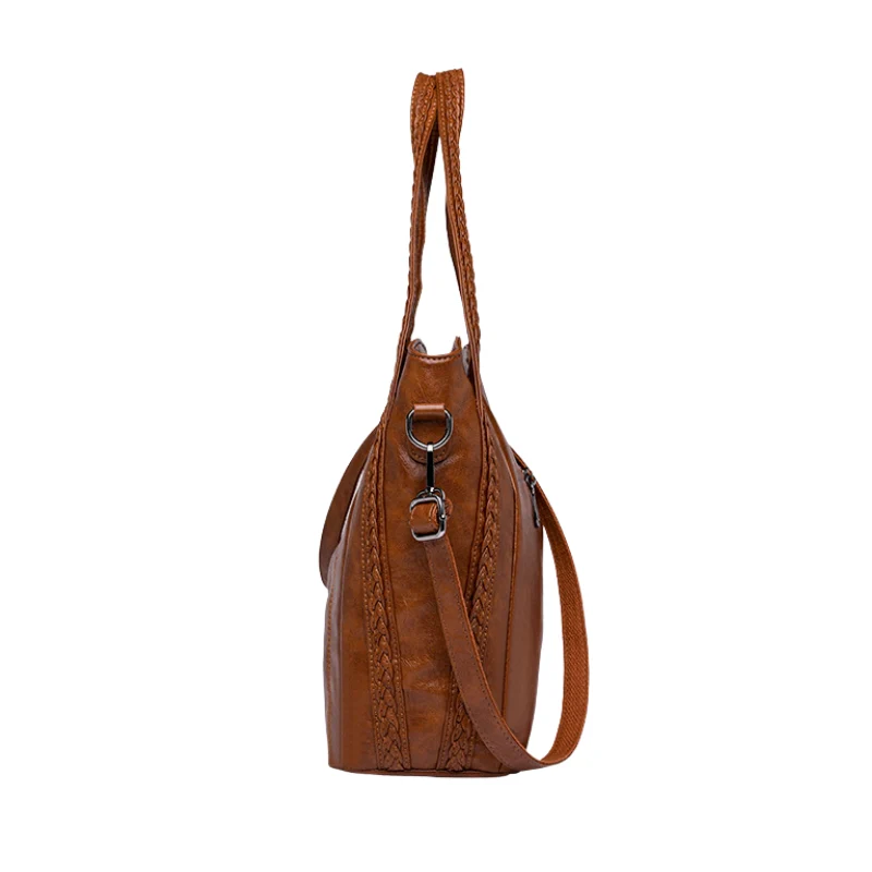 Serenique Slant Shoulder Bag - Image 3