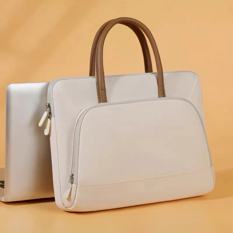 Sleek Padded Premium Laptop Bag - Image 5