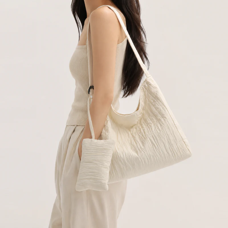 Soft Pleated Large Capacity Tote Bag - Image 4