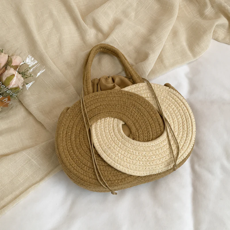 Spiral Weave Summer Handbag - Image 2