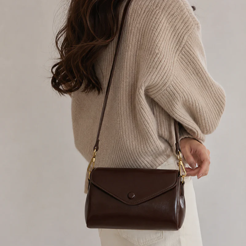 Timeless Crossbody Bag - Image 4