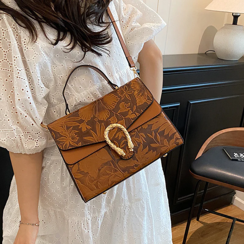 Trendora Handbag - Image 4