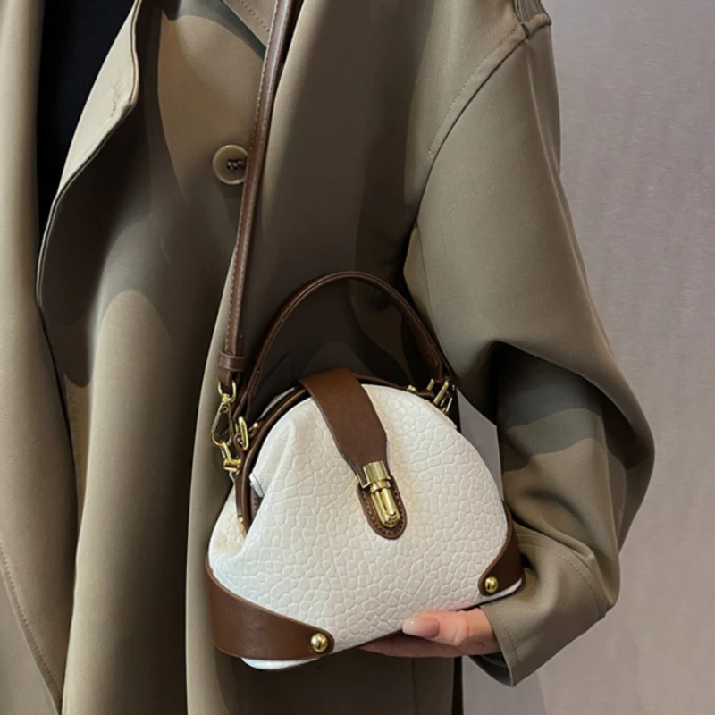 Trendy Casual Women’s Fashion Handbag - Image 4