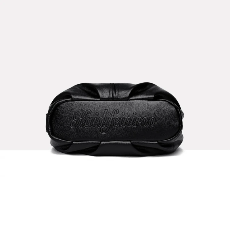 Urban Luxe Hobo Handbag for Women - Image 4