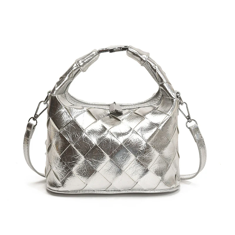 Veloura Quilted Handbag - Image 6