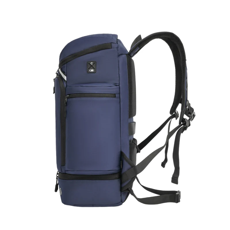 VenturePro Travel Backpack - Image 3