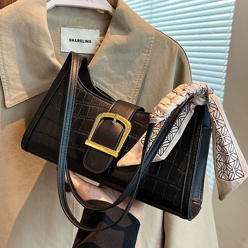 Vintage Buckle Baguette Shoulder Bag - Image 7